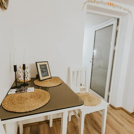 Republicii Rustic In Center * Brasov