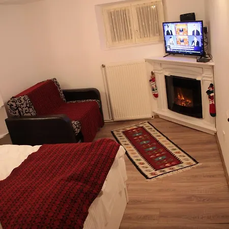 Republicii Rustic In Center Apartment Brasov